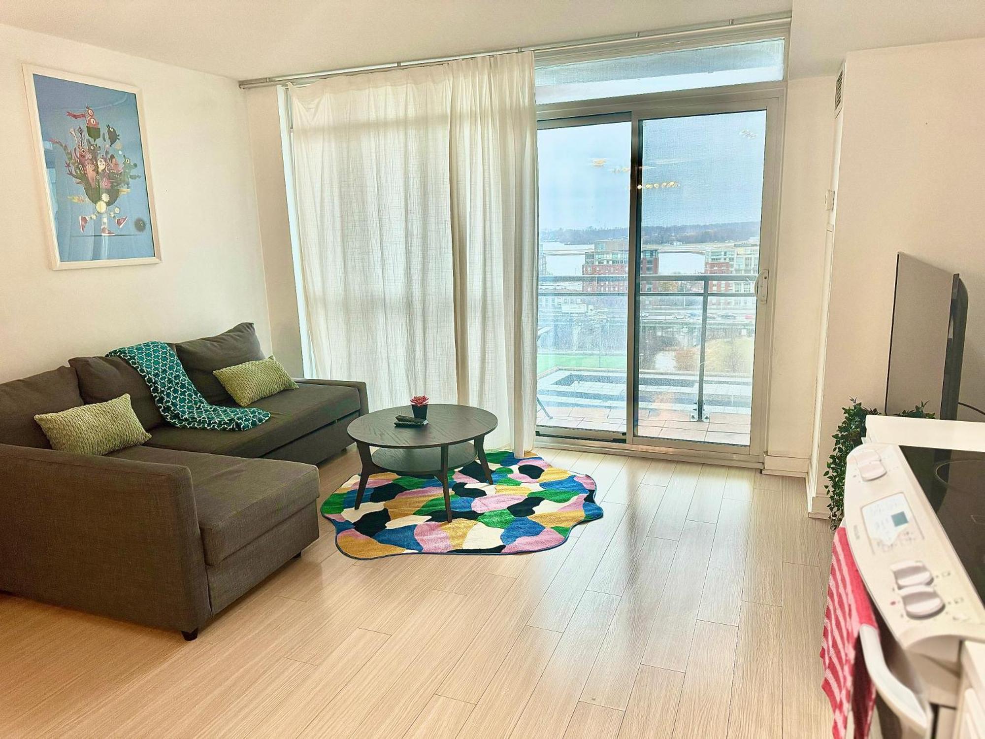 Lush Condo By Cntower - Free Parking Toronto Ngoại thất bức ảnh